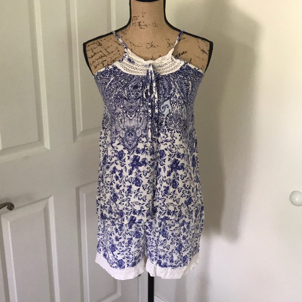 Flower print pajamas